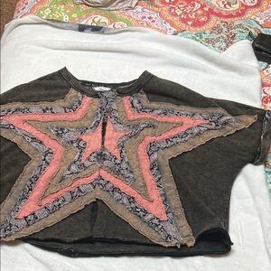 Oli & Hali Star Pattern Tunic in Black and Pink